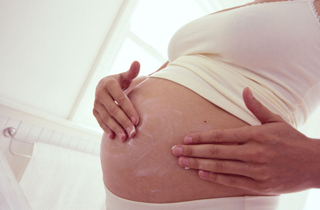 Средства от растяжек при беременности