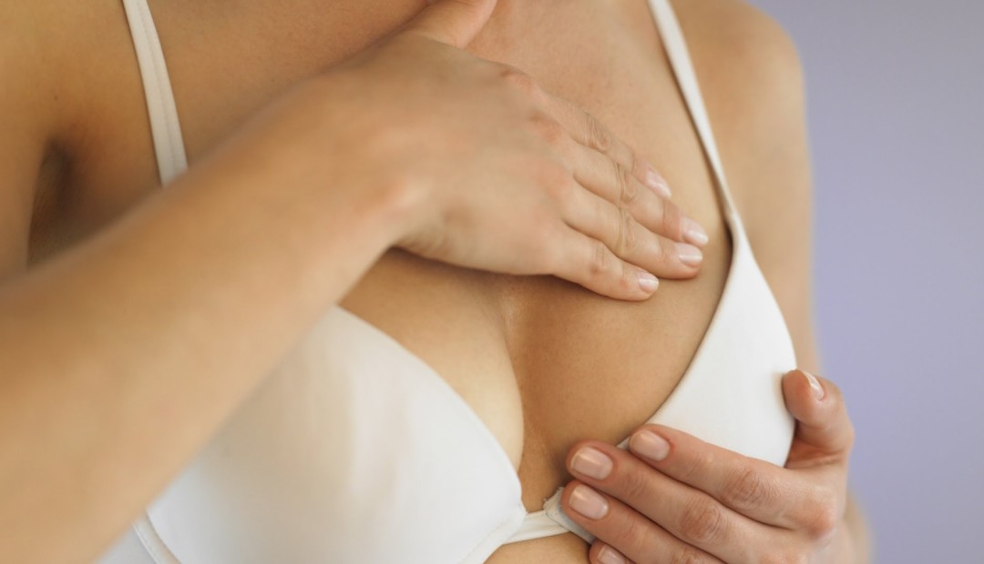 Методы избавления от растяжек на груди